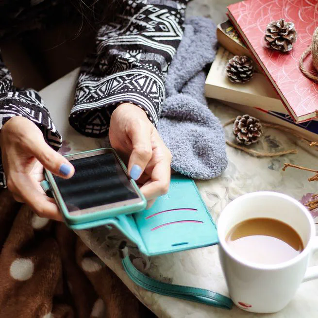 Application of Positive Psychology in Digital Interventions for Children, Adolescents, and Young Adults: Systematic Review and Meta-Analysis of Controlled Trials